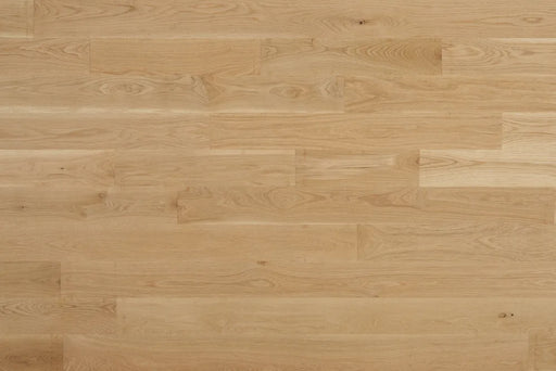 WoodFloorz.Com | 2 1/4" White Oak Select & Better hardwood flooring will have very consistent color and grain throughout. Select & Better grade will also be mostly free of imperfections such as knots and minerals streaks and provide an overall clean appearance. Our 3/4" thick unfinished solid wood flooring is precision milled by NWFA standards or better and has a 4 sided tongue and groove for ease of installation.